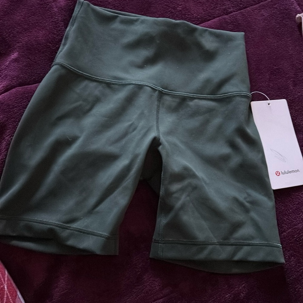Lululemon biker short